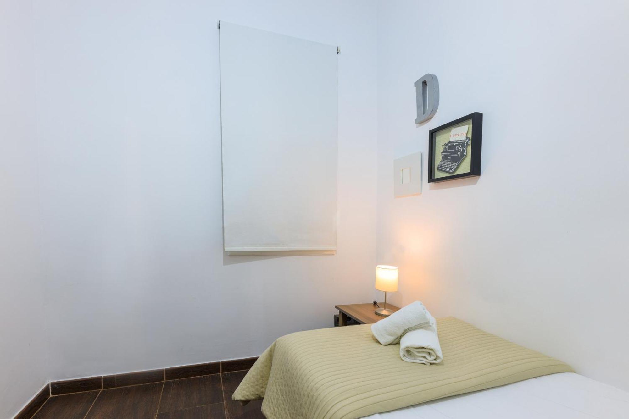 Housalia Corsega - Apartment 3 Bedrooms Next To Sagrada Familia บาร์เซโลนา ภายนอก รูปภาพ